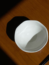 Load image into Gallery viewer, Glazed Twisted Handmade Bowl