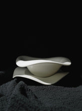 Load image into Gallery viewer, Wavy Small Ceramic Plate
